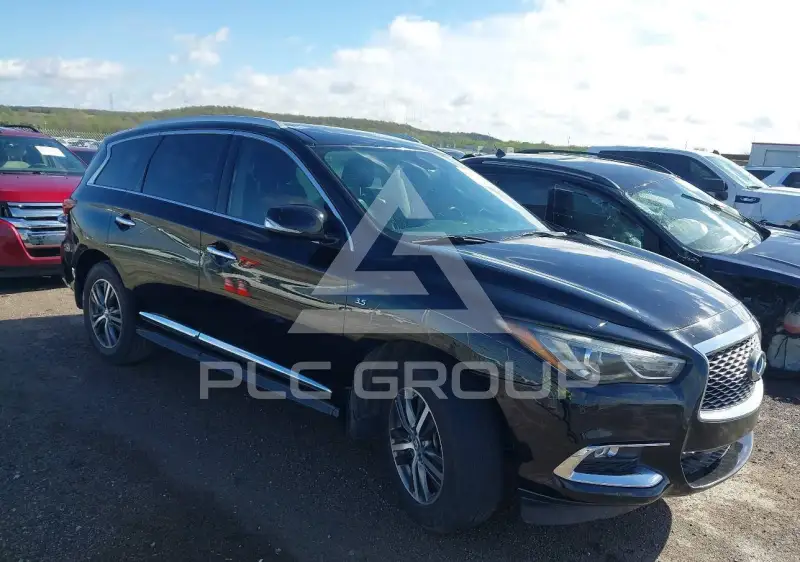 2017 Infinity QX60 photo