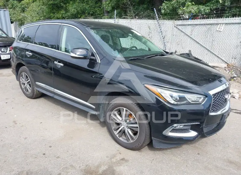 2017 Infinity QX60 photo