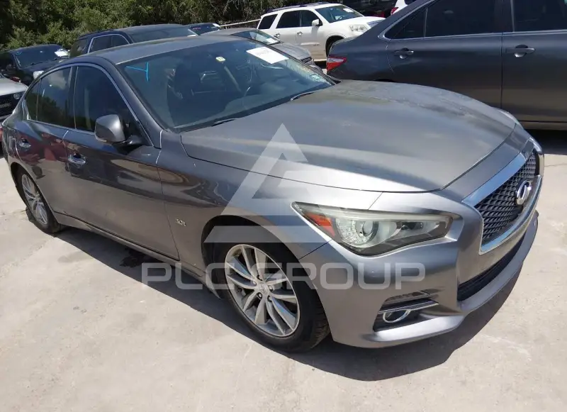 2017 Infinity Q50 фото