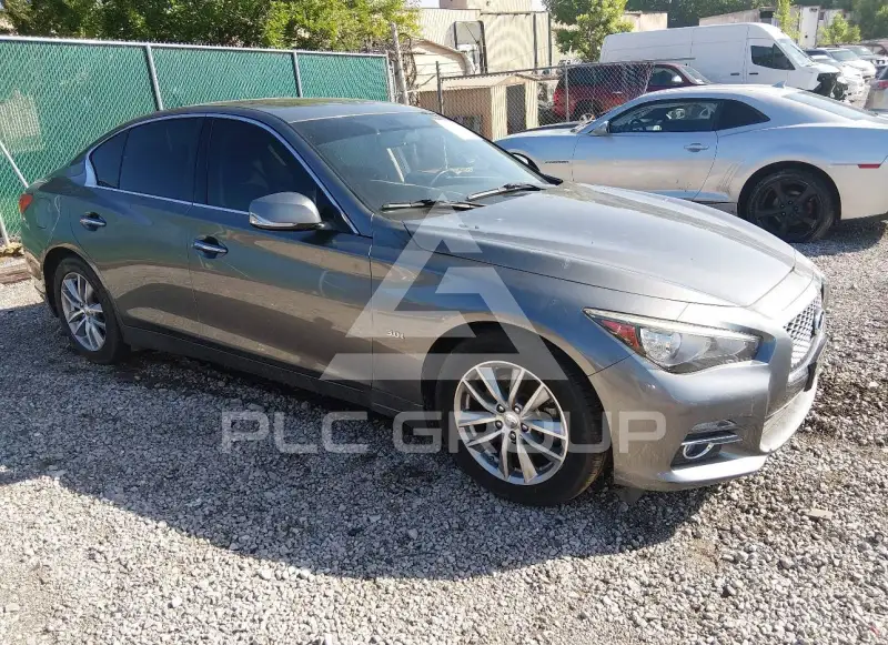 2017 Infinity Q50 фото