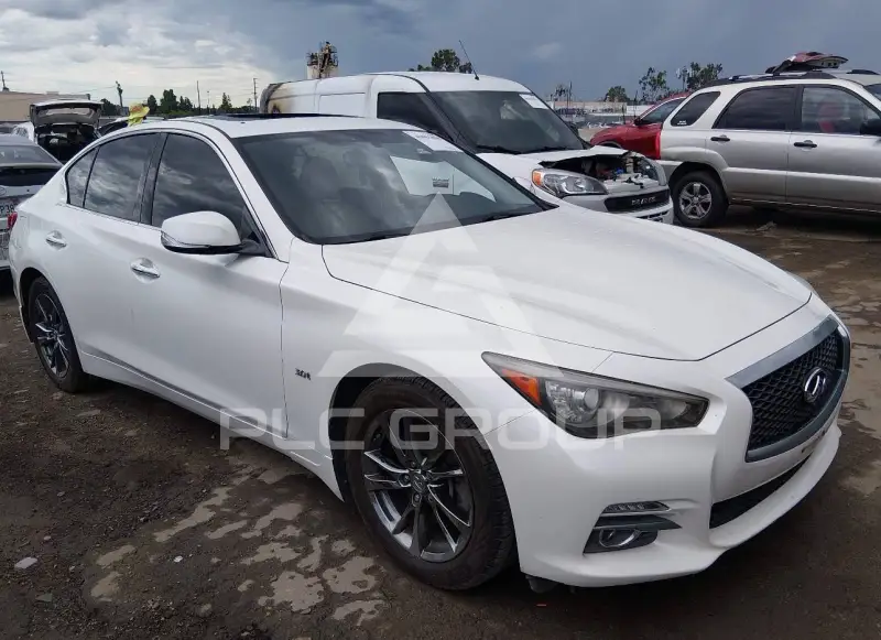 2017 Infinity Q50 photo