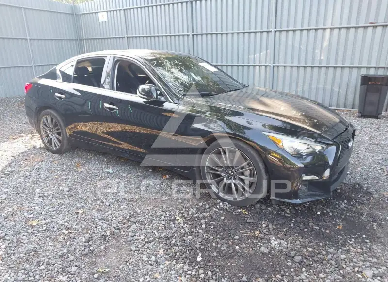 2017 Infinity Q50 фото