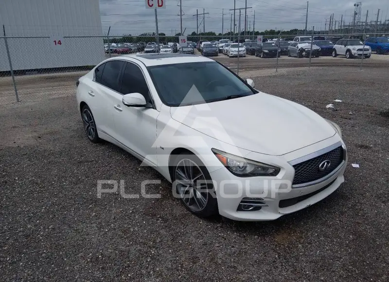 2017 Infinity Q50 фото
