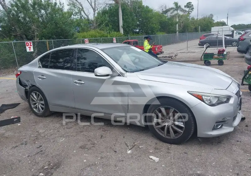 2017 Infinity Q50 фото