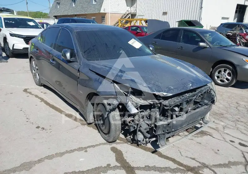 2017 Infinity Q50 фото