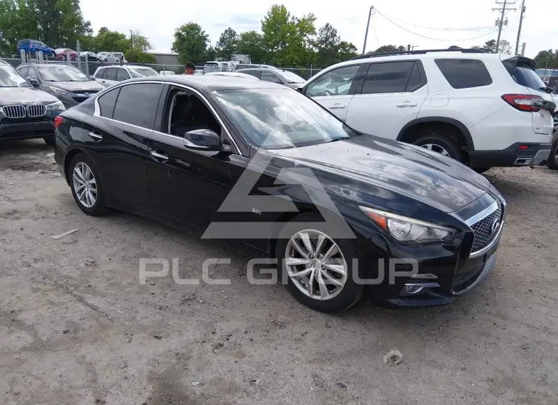 2017 Infinity Q50 фото