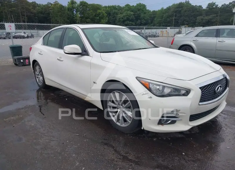 2017 Infinity Q50 фото