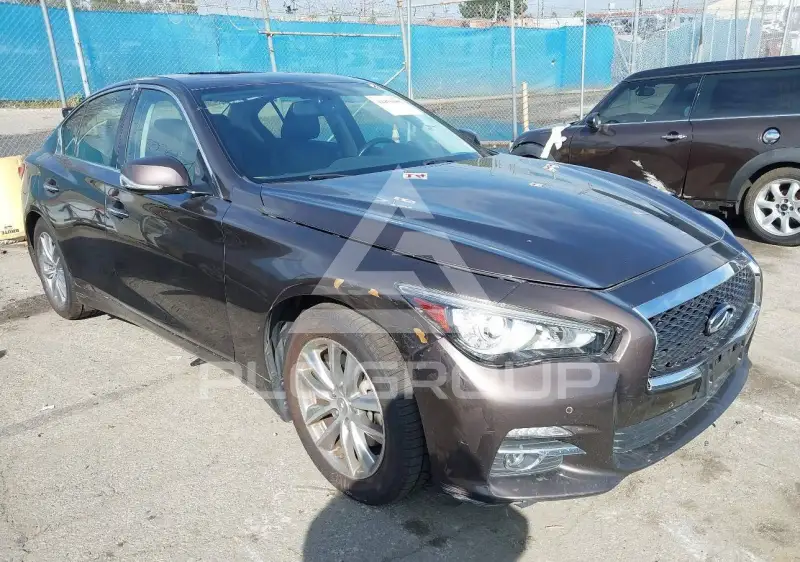 2017 Infinity Q50 фото