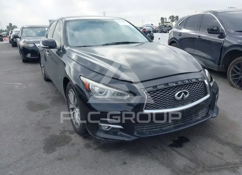 2017 Infinity Q50 фото