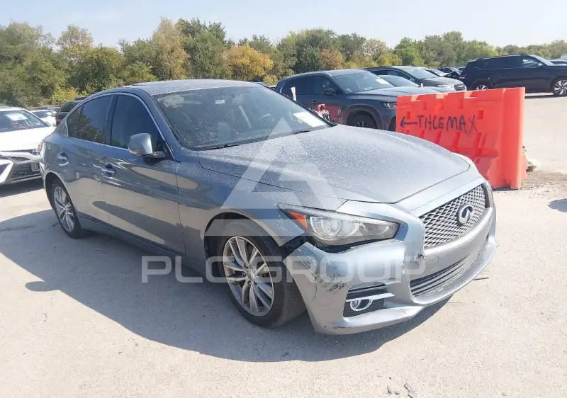 2017 Infinity Q50 фото
