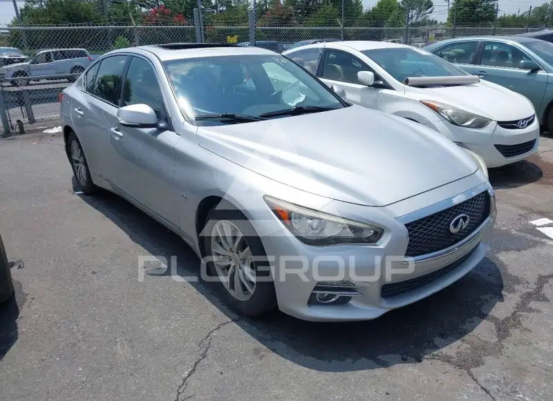 2017 Infinity Q50 фото
