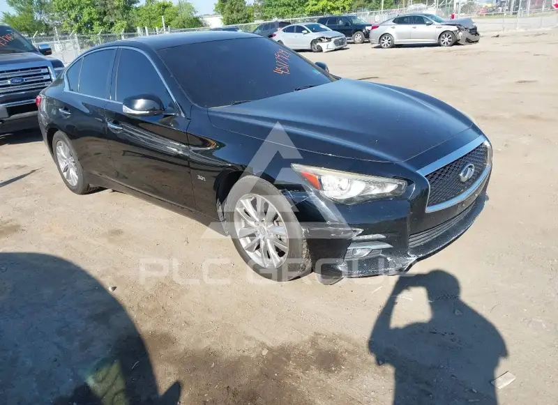 2017 Infinity Q50 фото