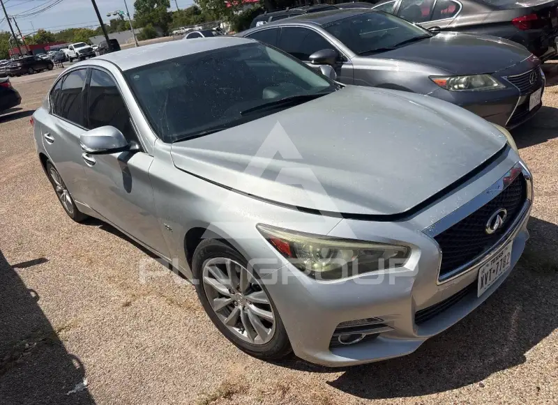 2017 Infinity Q50 фото