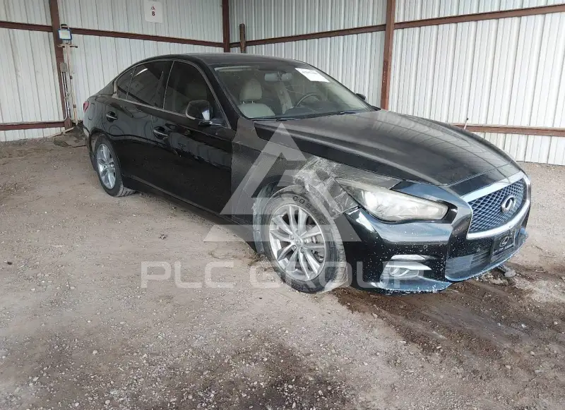 2017 Infinity Q50 фото