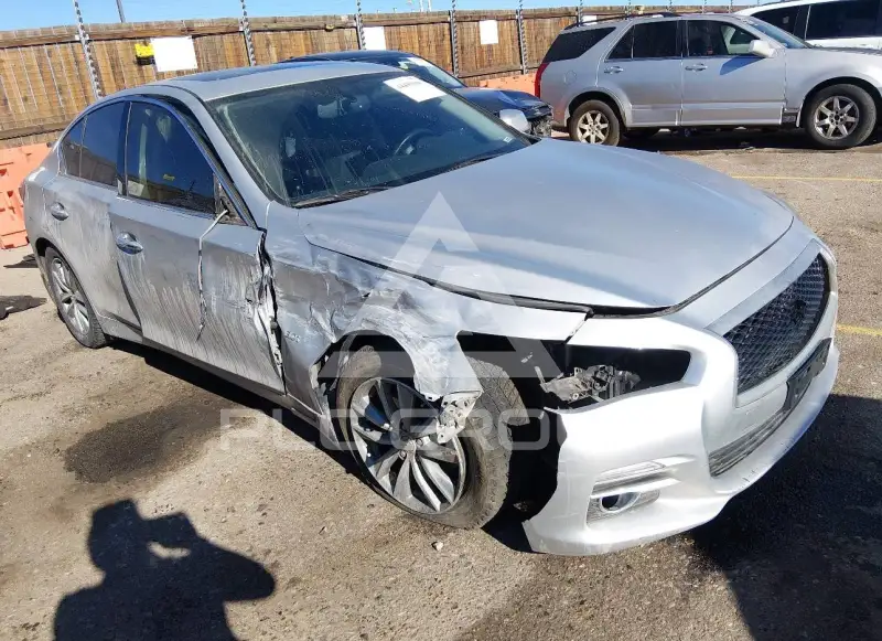 2017 Infinity Q50 photo