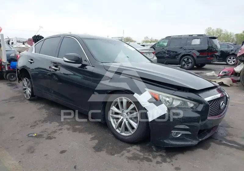 2017 Infinity Q50 фото