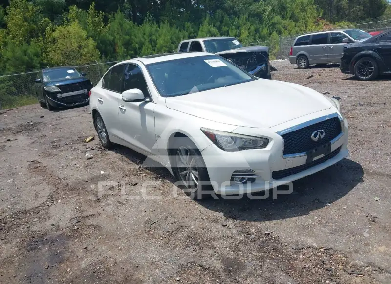2017 Infinity Q50 фото
