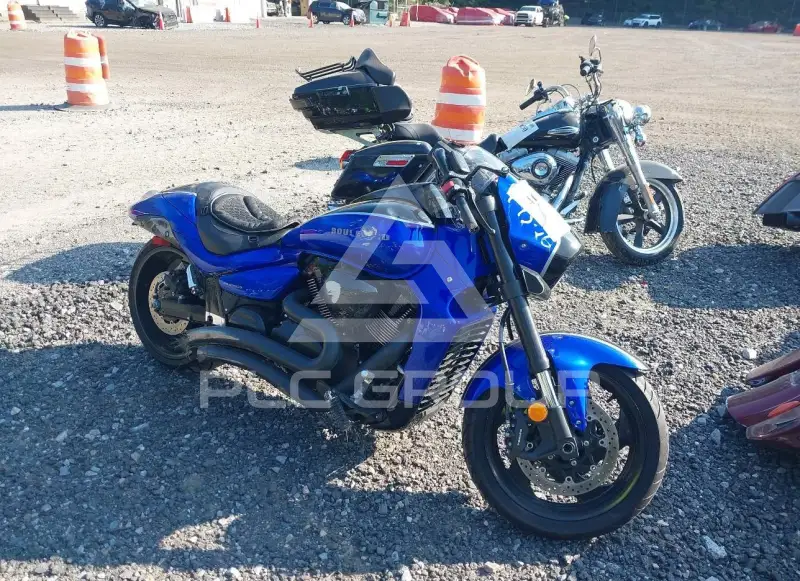 2017 Suzuki Vzr1800 Z фото