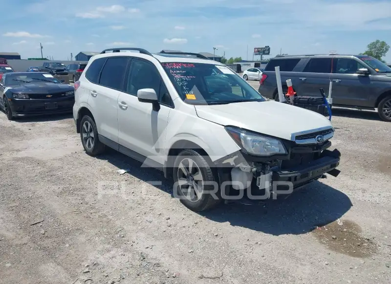 2017 Subaru Forester photo