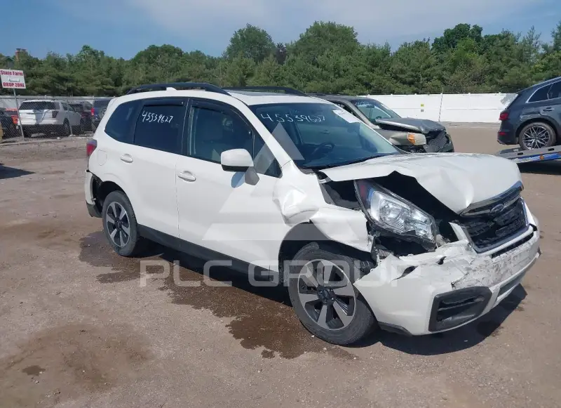 2017 Subaru Forester photo