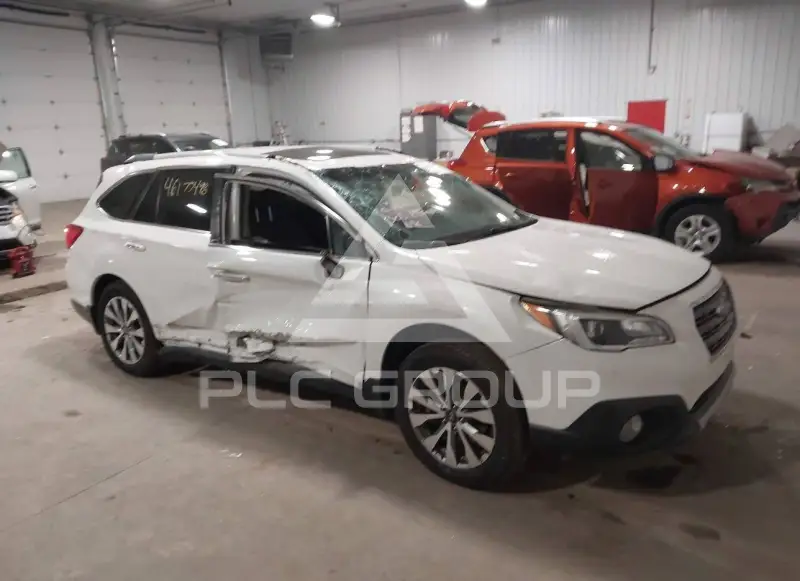 2017 Subaru Outback photo