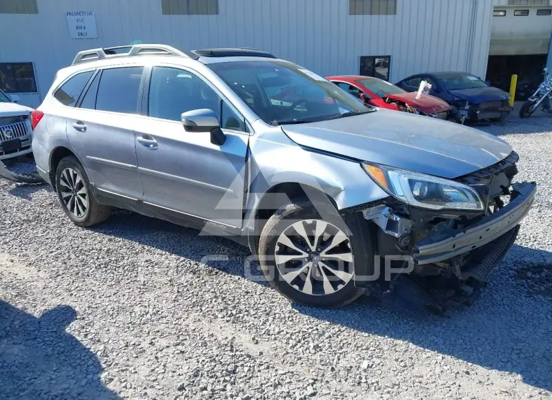 2017 Subaru Outback photo