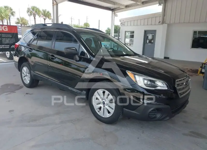 2017 Subaru Outback photo