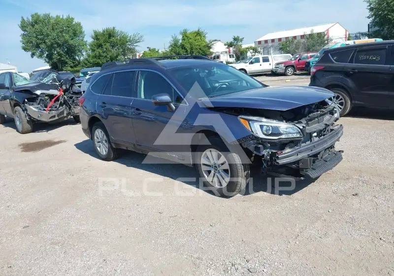 2017 Subaru Outback photo
