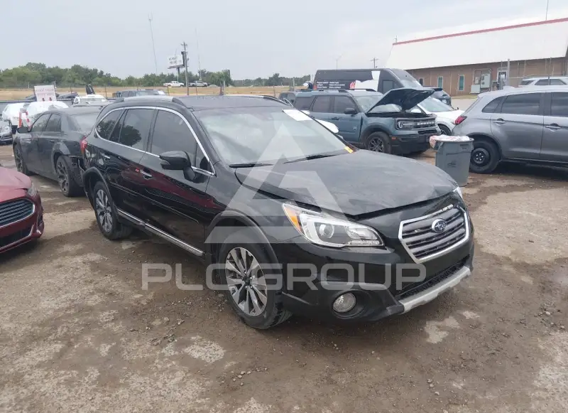 2017 Subaru Outback photo