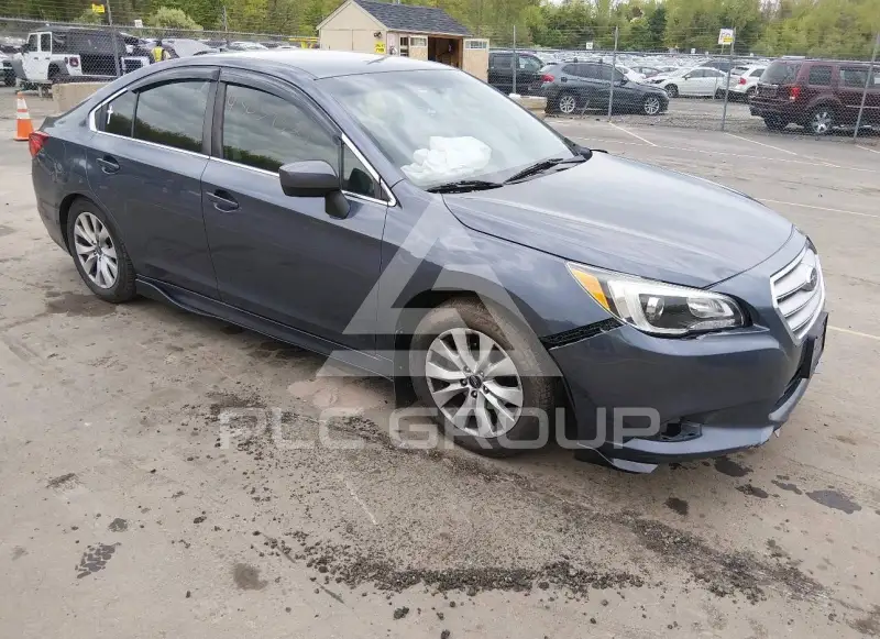 2017 Subaru Legacy photo
