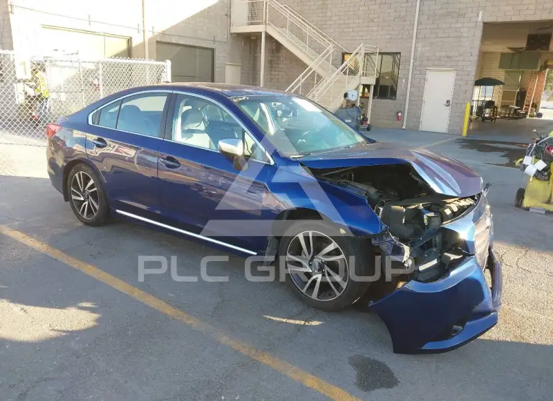 2017 Subaru Legacy фото