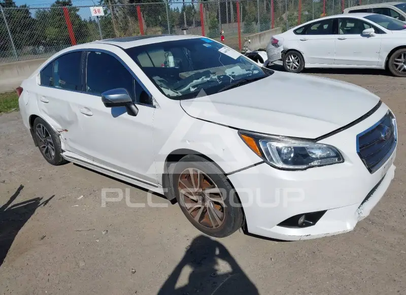 2017 Subaru Legacy фото