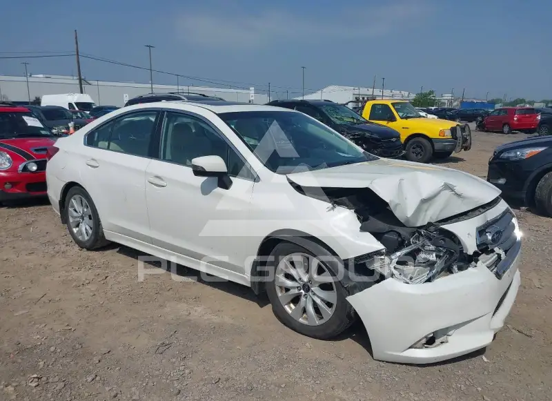 2017 Subaru Legacy photo