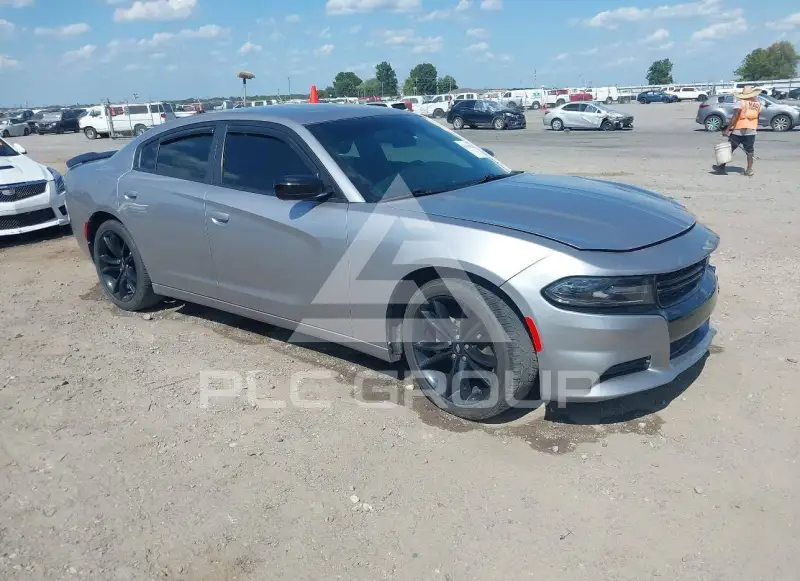 2017 Dodge CHARGER photo