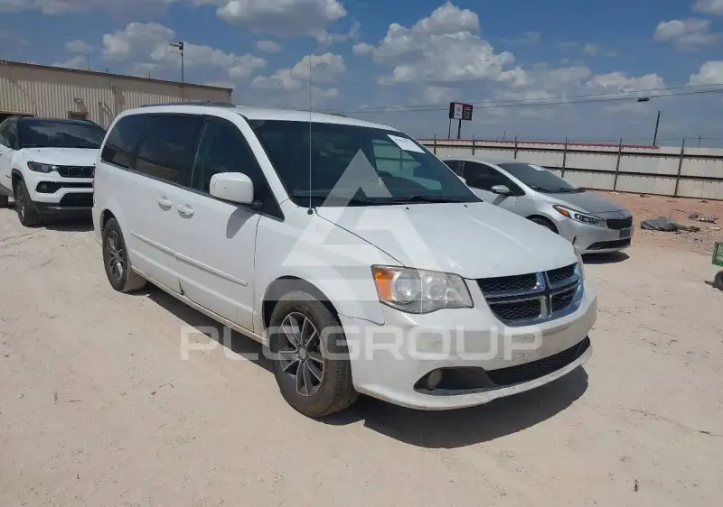 2017 Dodge Grand Caravan photo
