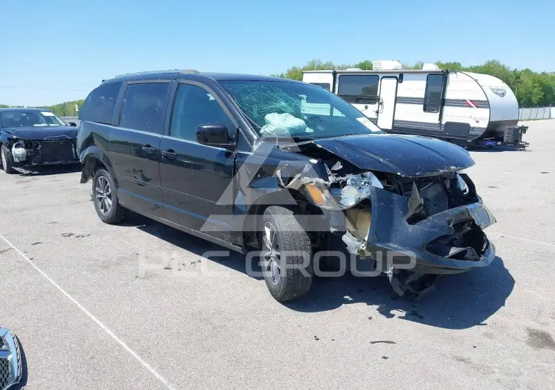 2017 Dodge Grand Caravan фото