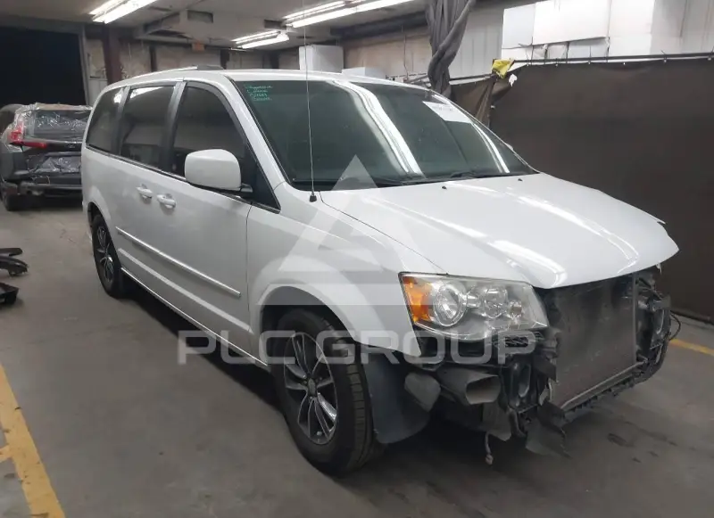 2017 Dodge Grand Caravan фото