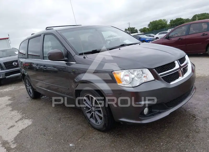 2017 Dodge Grand Caravan фото