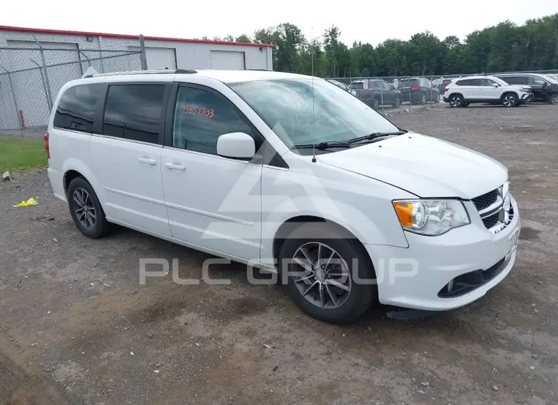 2017 Dodge Grand Caravan photo