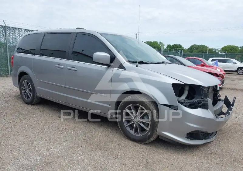 2017 Dodge Grand Caravan фото