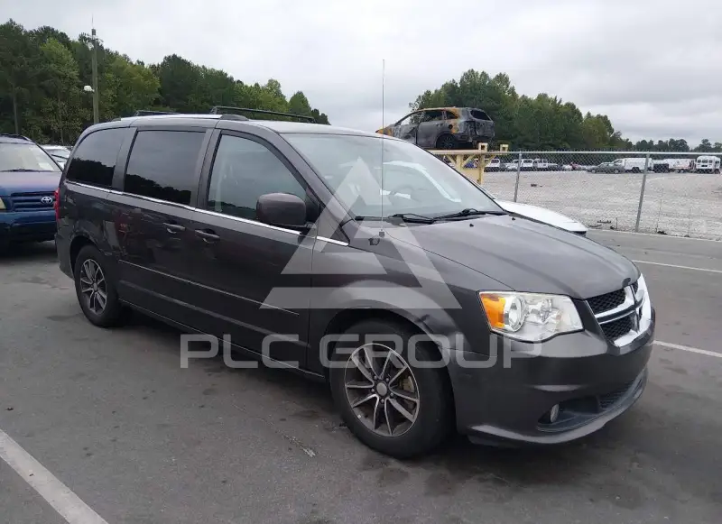 2017 Dodge Grand Caravan фото