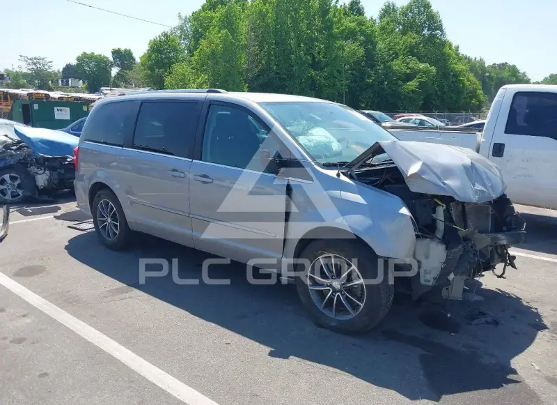 2017 Dodge Grand Caravan photo
