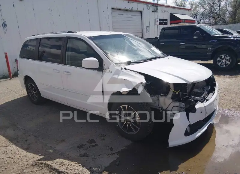 2017 Dodge Grand Caravan photo