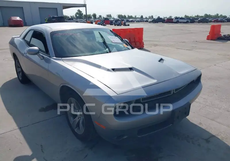 2017 Dodge CHALLENGER фото