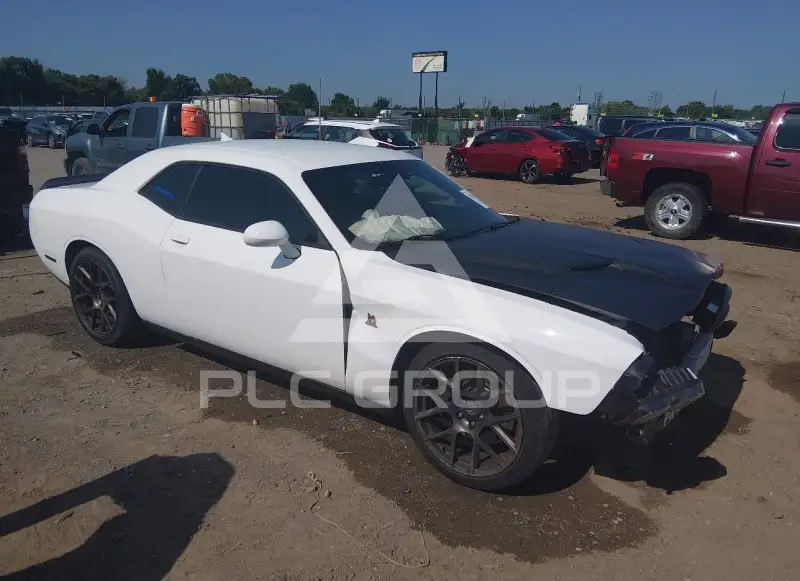 2017 Dodge CHALLENGER фото