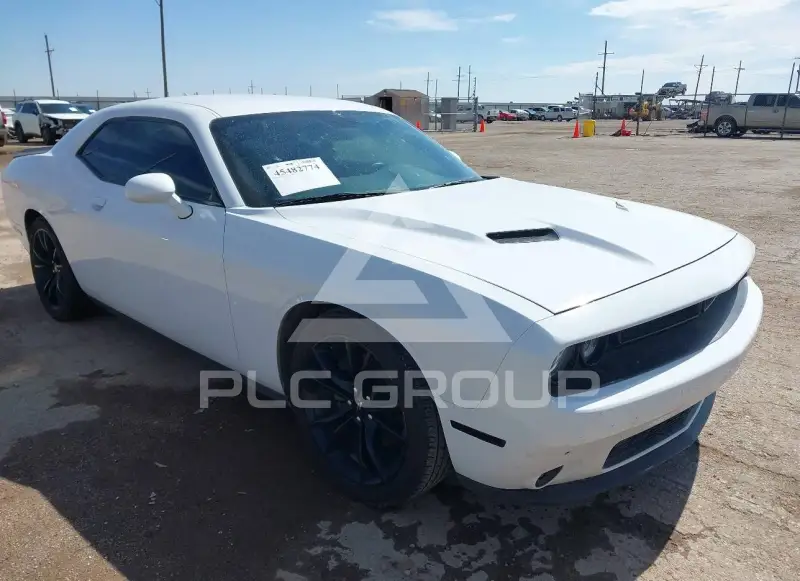 2017 Dodge CHALLENGER photo