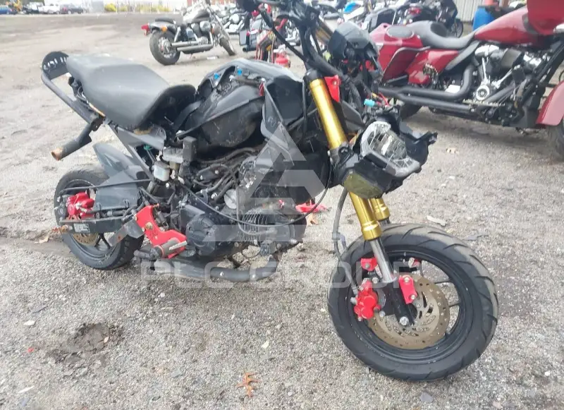 2017 Honda GROM photo