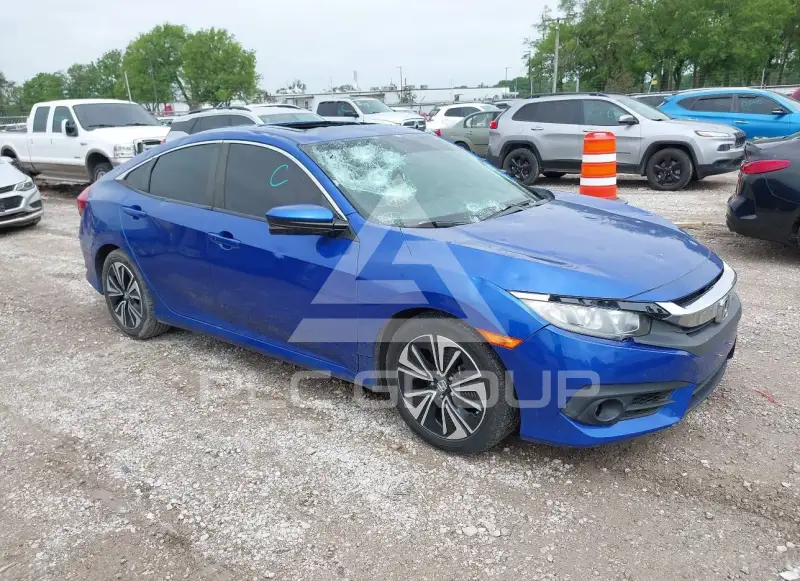 2017 Honda CIVIC фото
