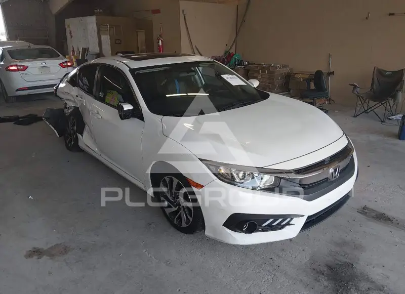 2017 Honda CIVIC фото