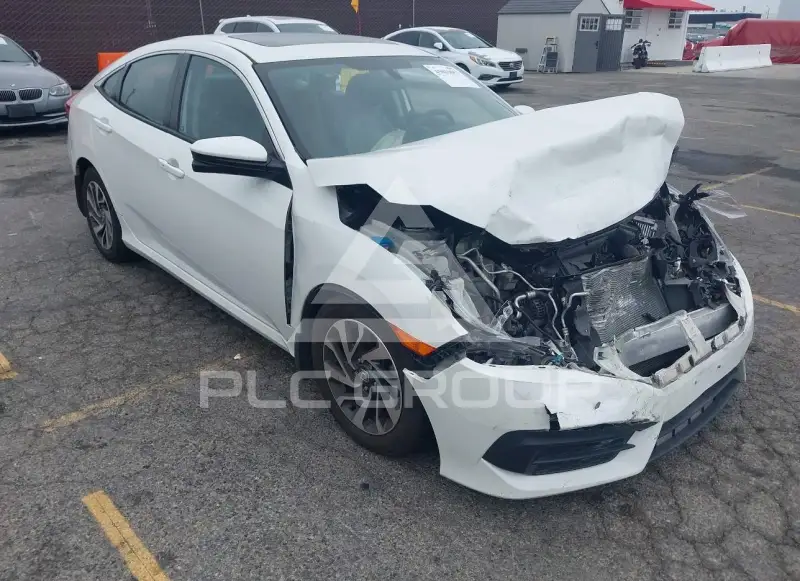 2017 Honda CIVIC фото